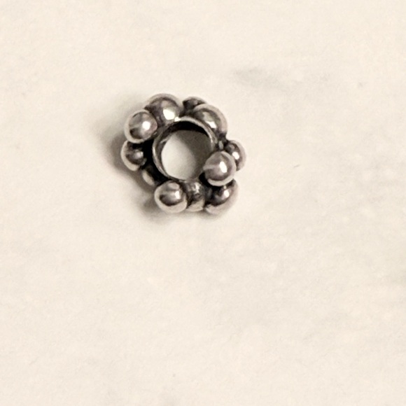 Trollbeads Cell Sterling Charm - Picture 3 of 5